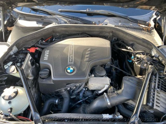 2016 BMW 5 Series 528i xDrive - 22968740 - 16