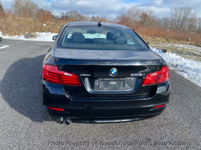 2016 BMW 5 Series 528i xDrive - 22968740 - 3