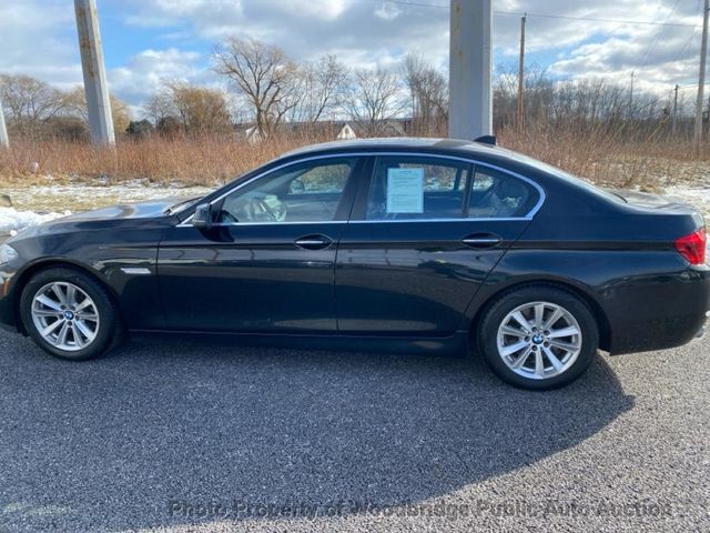 2016 BMW 5 Series 528i xDrive - 22968740 - 4