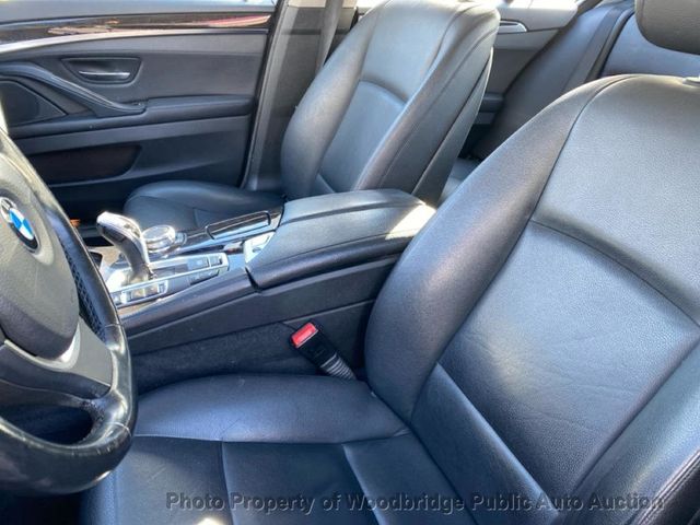 2016 BMW 5 Series 528i xDrive - 22968740 - 6