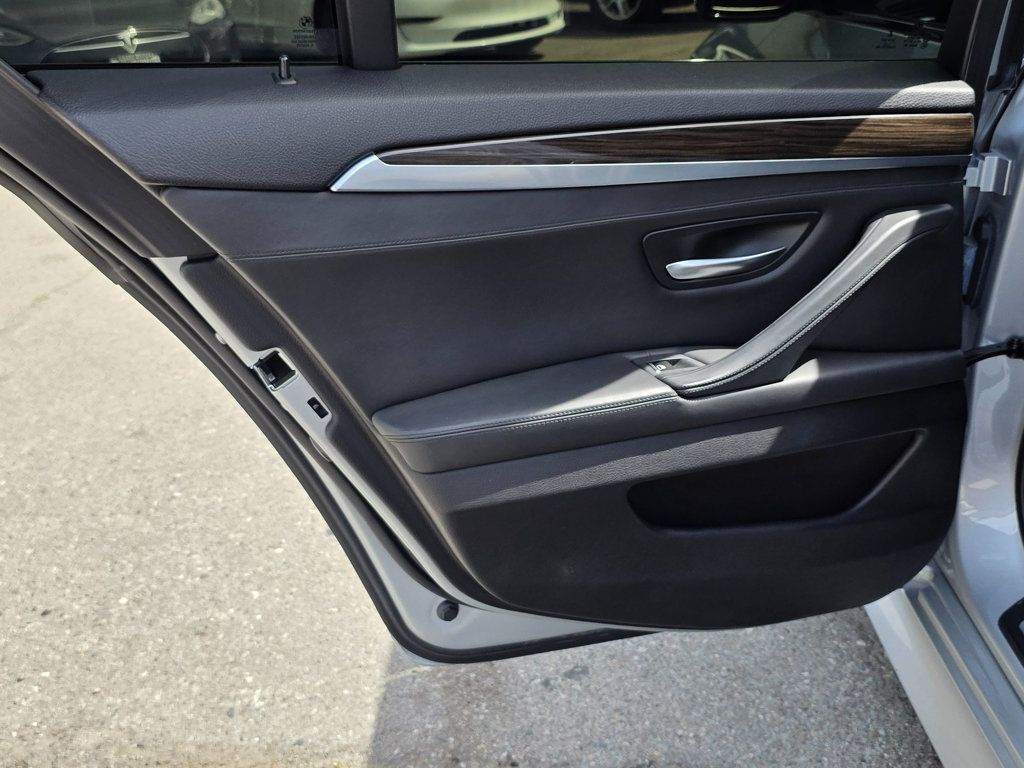 2016 BMW 5 Series 535i - 22998620 - 19