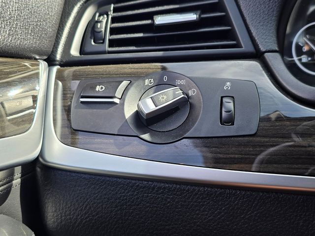 2016 BMW 5 Series 535i - 22998620 - 42