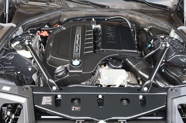 2016 BMW 5 Series 535i - 22924826 - 10