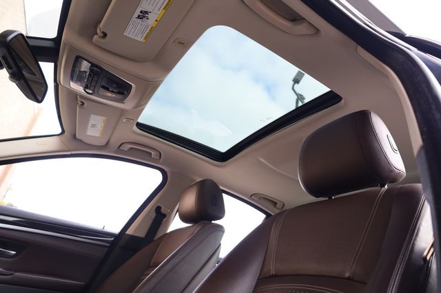 2016 BMW 5 Series 535i - 22924826 - 17