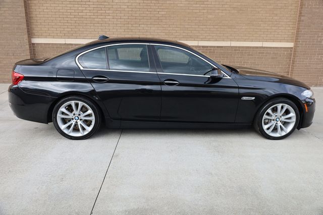 2016 BMW 5 Series 535i - 22924826 - 3