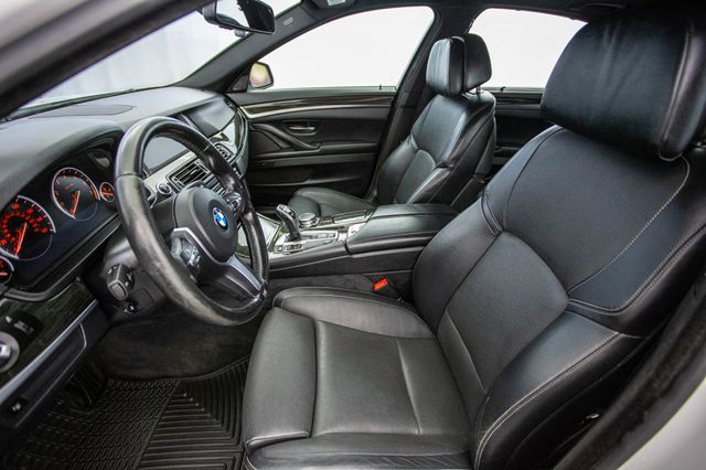 2016 BMW 5 Series 535i - 22946516 - 17