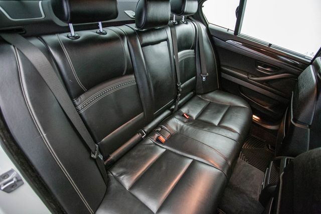 2016 BMW 5 Series 535i - 22946516 - 26