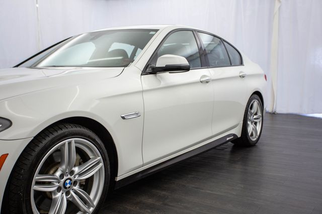 2016 BMW 5 Series 535i - 22946516 - 34