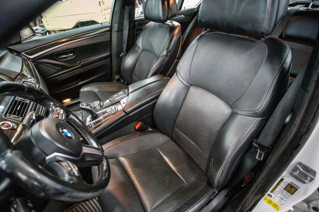 2016 BMW 5 Series 535i - 22946516 - 3