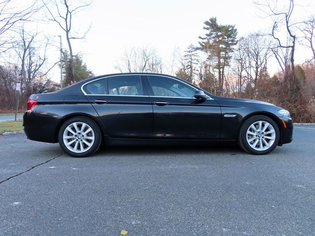 2016 BMW 5 Series 535i xDrive - 22947945 - 15