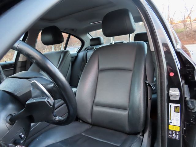 2016 BMW 5 Series 535i xDrive - 22947945 - 21