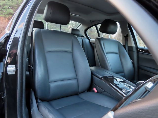 2016 BMW 5 Series 535i xDrive - 22947945 - 24