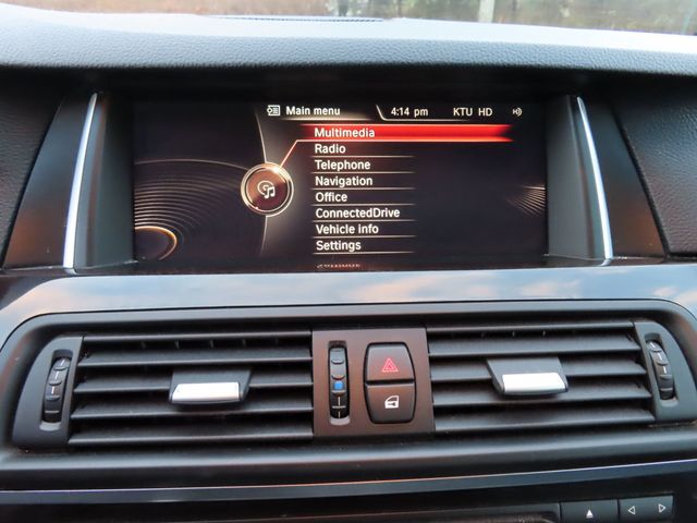 2016 BMW 5 Series 535i xDrive - 22947945 - 33