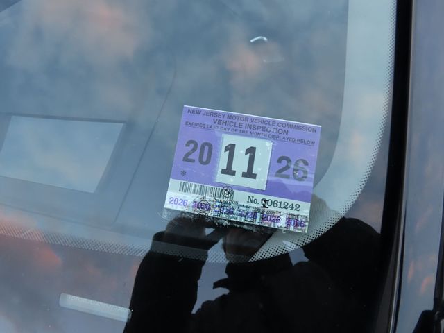 2016 BMW 5 Series 535i xDrive - 22947945 - 43