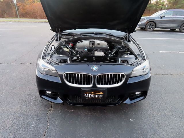 2016 BMW 5 Series 535i xDrive - 22952596 - 42