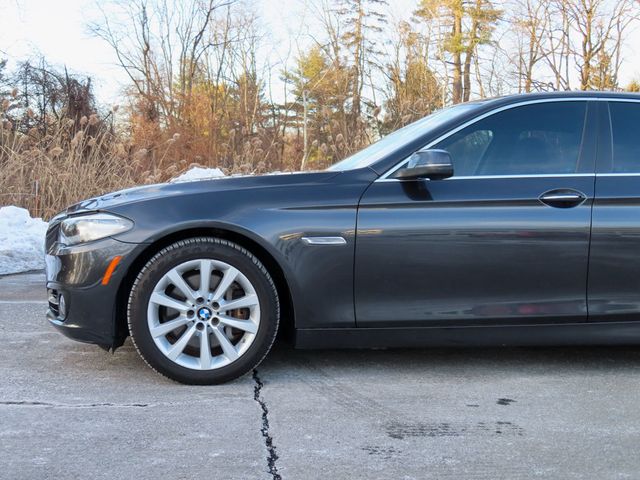 2016 BMW 5 Series 535i xDrive - 22967958 - 9