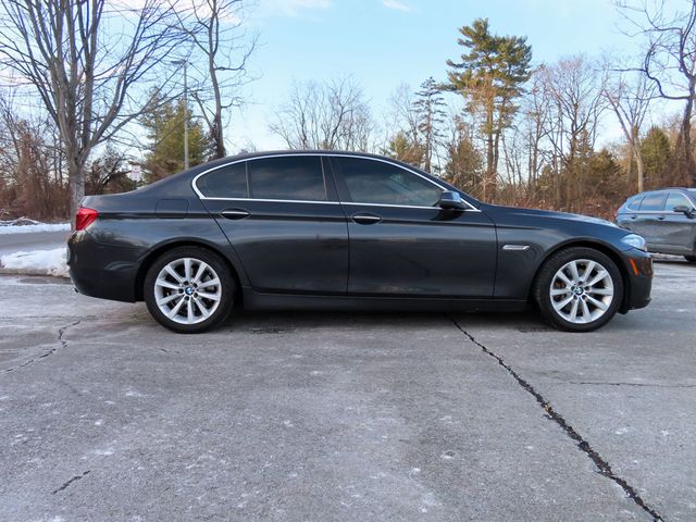 2016 BMW 5 Series 535i xDrive - 22967958 - 15