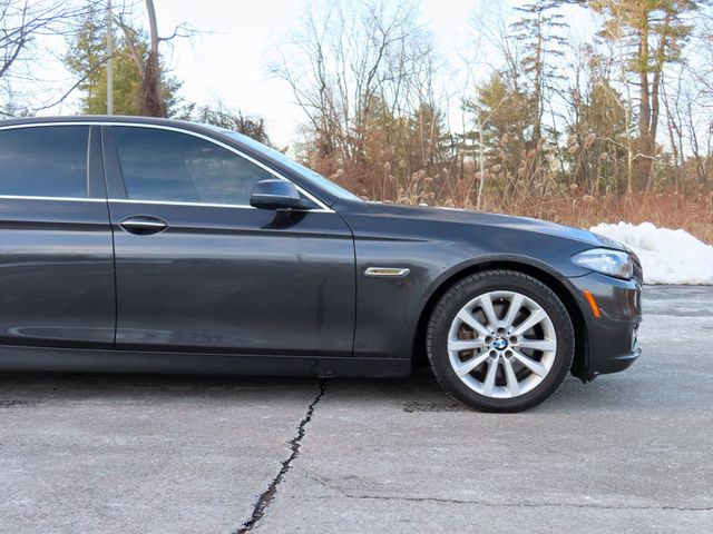 2016 BMW 5 Series 535i xDrive - 22967958 - 17