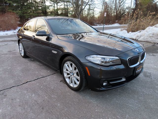 2016 BMW 5 Series 535i xDrive - 22967958 - 18