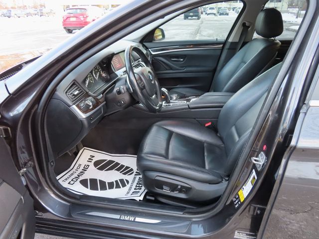 2016 BMW 5 Series 535i xDrive - 22967958 - 20