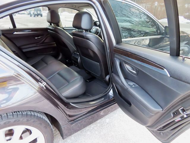 2016 BMW 5 Series 535i xDrive - 22967958 - 25