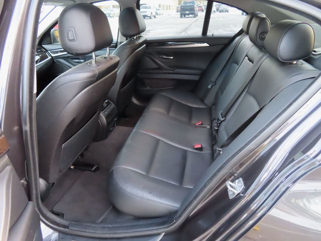 2016 BMW 5 Series 535i xDrive - 22967958 - 28