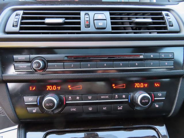 2016 BMW 5 Series 535i xDrive - 22967958 - 38