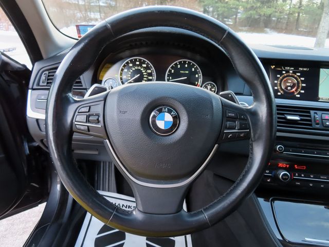 2016 BMW 5 Series 535i xDrive - 22967958 - 39
