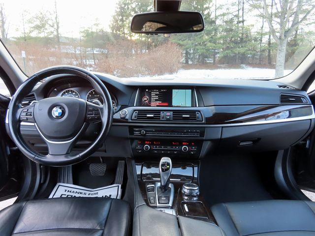 2016 BMW 5 Series 535i xDrive - 22967958 - 5