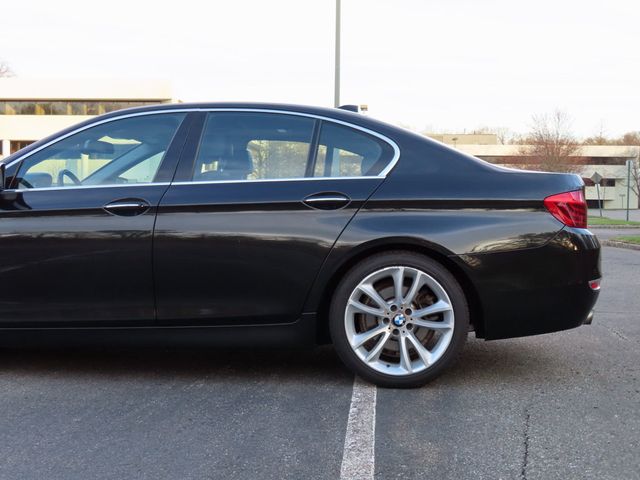 2016 BMW 5 Series 535i xDrive - 23009535 - 11
