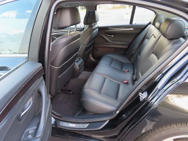 2016 BMW 5 Series 535i xDrive - 23009535 - 30