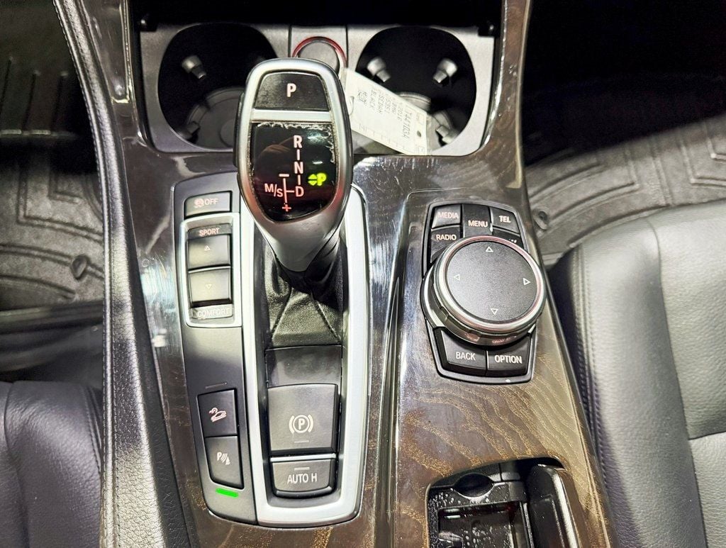 2016 BMW 5 Series 535i xDrive - 22929068 - 23