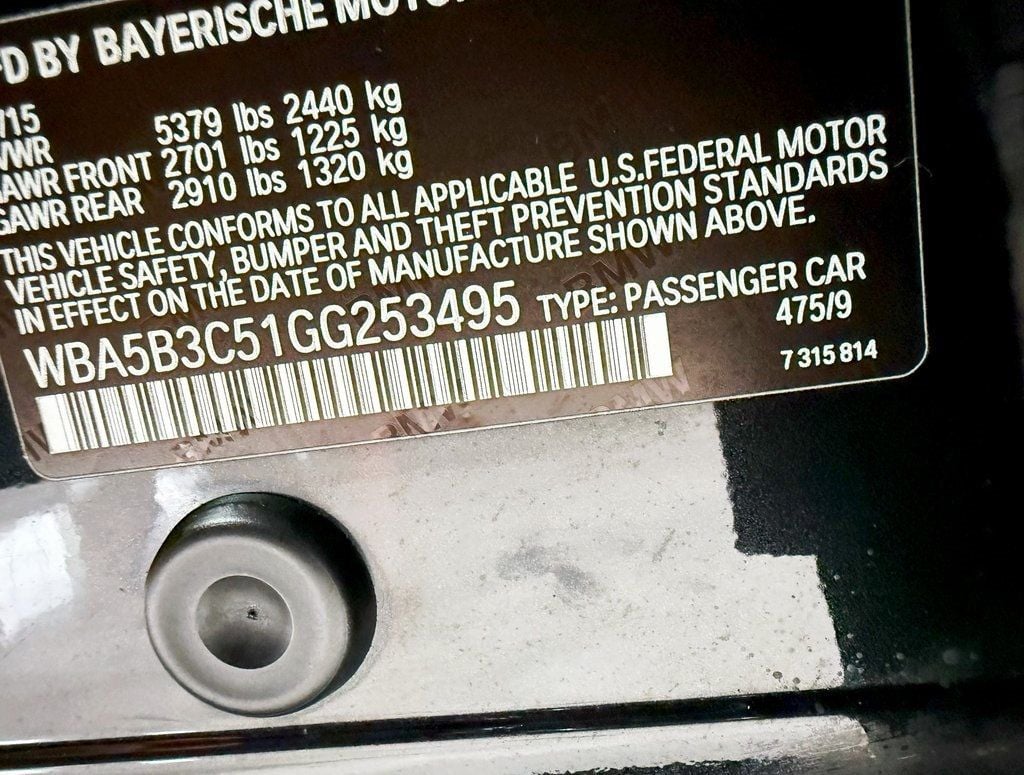 2016 BMW 5 Series 535i xDrive - 22929068 - 50