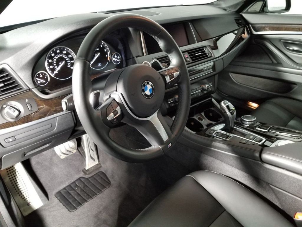 2016 BMW 5 Series 535i xDrive - 18326034 - 18