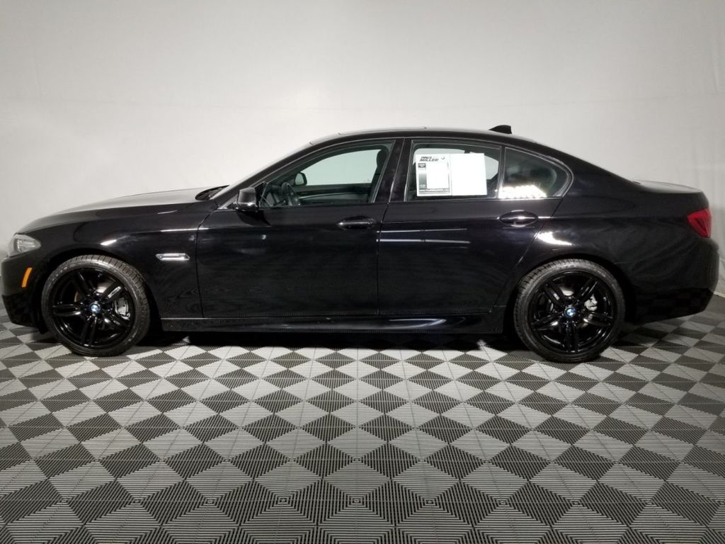 2016 BMW 5 Series 535i xDrive - 18326034 - 1