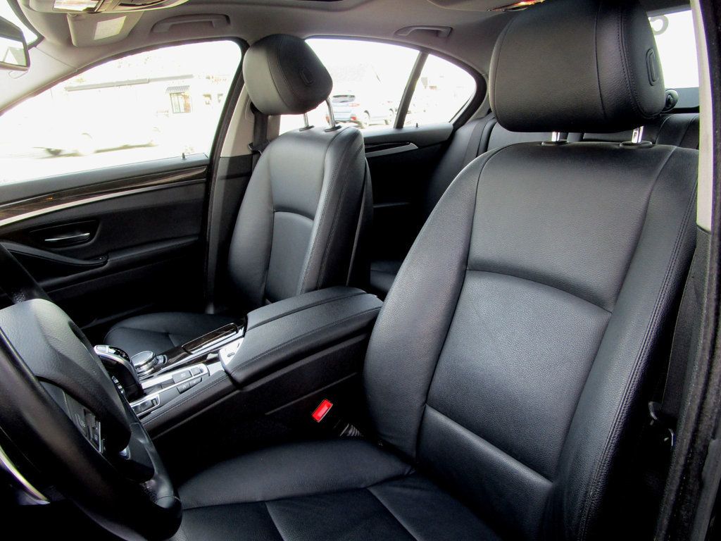 2016 BMW 5 Series 535i xDrive - 22960767 - 15