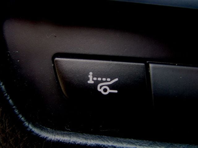 2016 BMW 5 Series 535i xDrive - 22960767 - 24