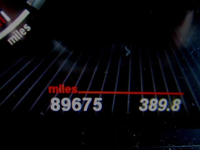 2016 BMW 5 Series 535i xDrive - 22960767 - 26