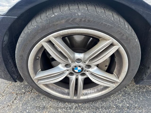 2016 BMW 5 Series 550i xDrive - 23048271 - 8