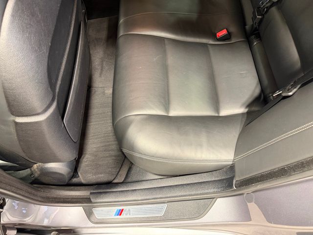 2016 BMW 5 Series 550i xDrive - 23021423 - 30