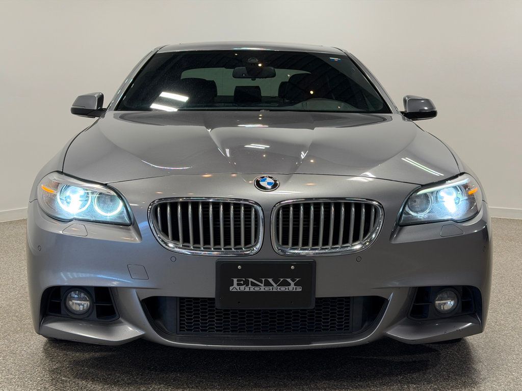 2016 BMW 5 Series 550i xDrive - 23021423 - 36
