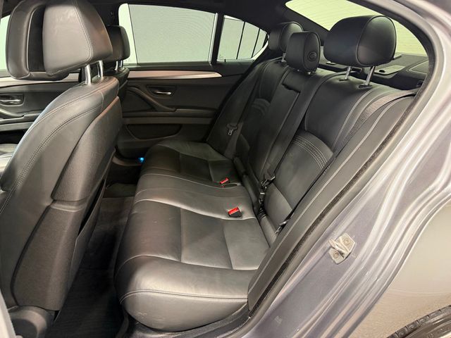 2016 BMW 5 Series 550i xDrive - 23021423 - 45
