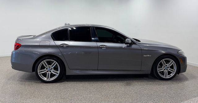 2016 BMW 5 Series 550i xDrive - 23021423 - 7