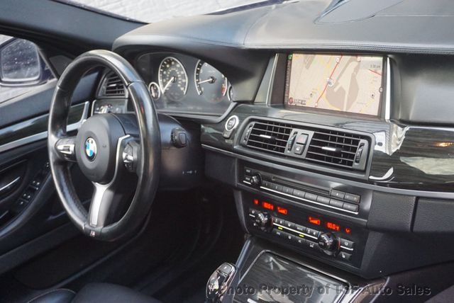 2016 BMW 5 Series 550i xDrive M SPORT/DRIVER ASSIST/COLD WEATHER/HUD LOADED!!!! - 23039716 - 15