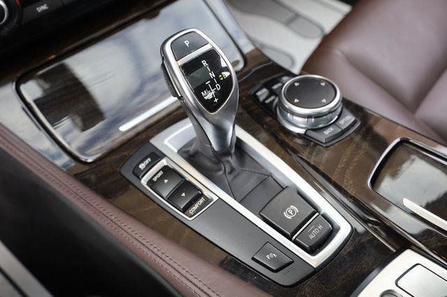 2016 BMW 5-Series 535i - 23016790 - 39