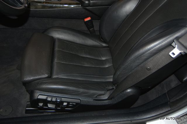 2016 BMW 6 Series 650i Coupe RWD - 23016592 - 12