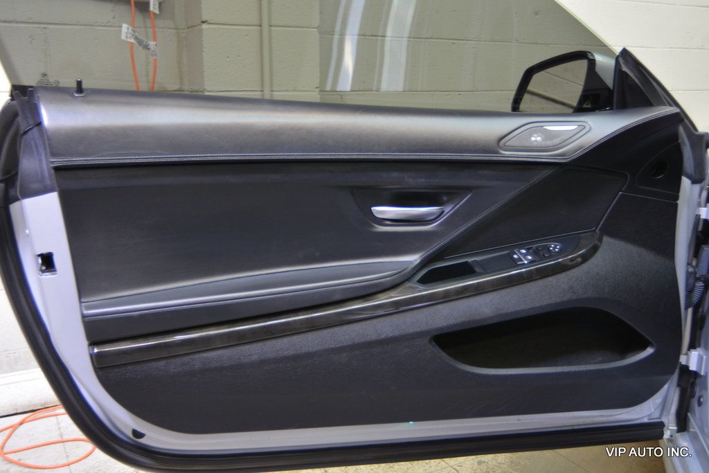 2016 BMW 6 Series 650i Coupe RWD - 23016592 - 6