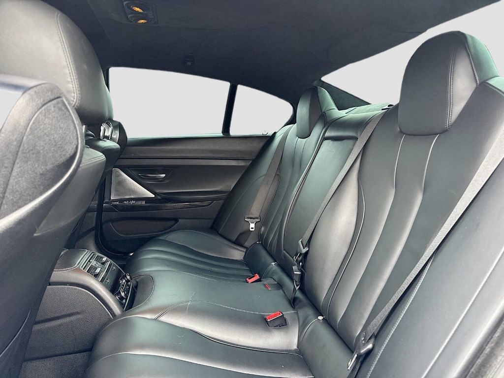 2016 BMW 6 Series 650i xDrive Gran Coupe - 22969605 - 15