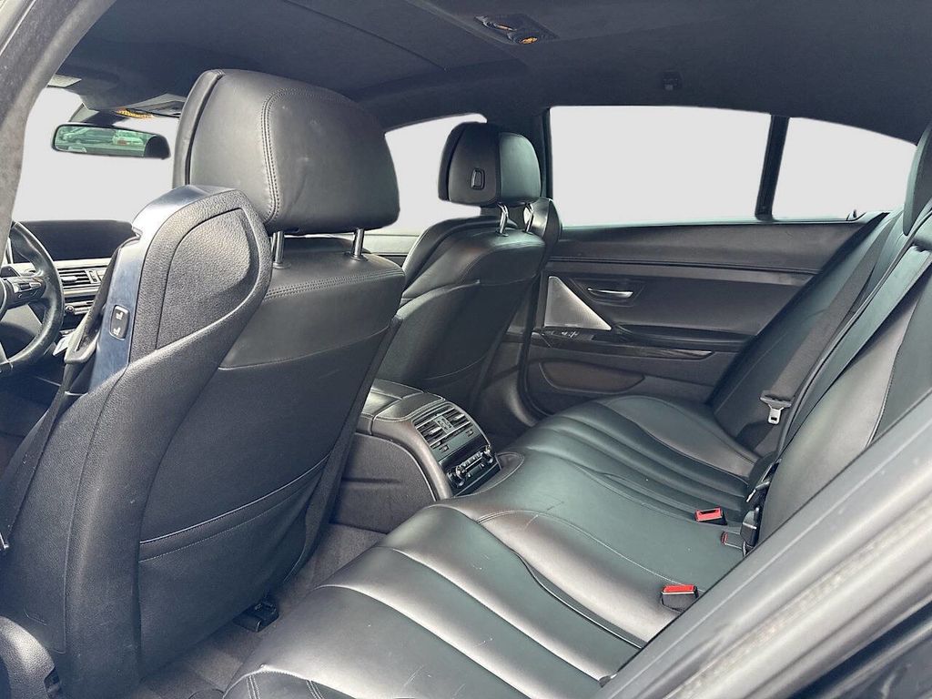 2016 BMW 6 Series 650i xDrive Gran Coupe - 22969605 - 16