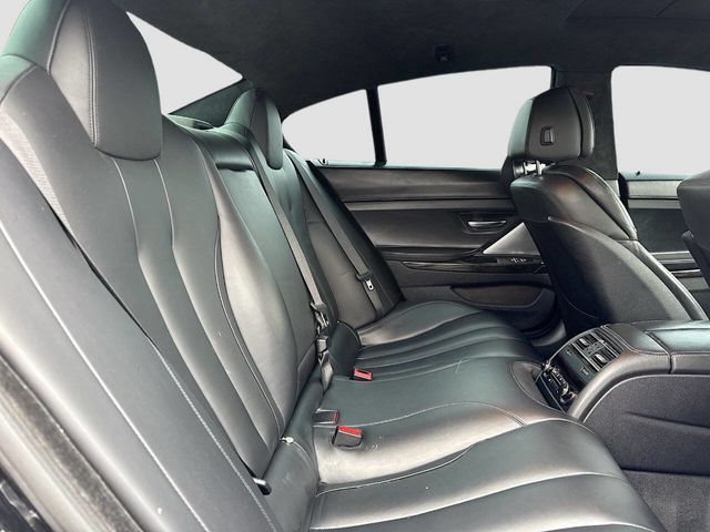 2016 BMW 6 Series 650i xDrive Gran Coupe - 22969605 - 17